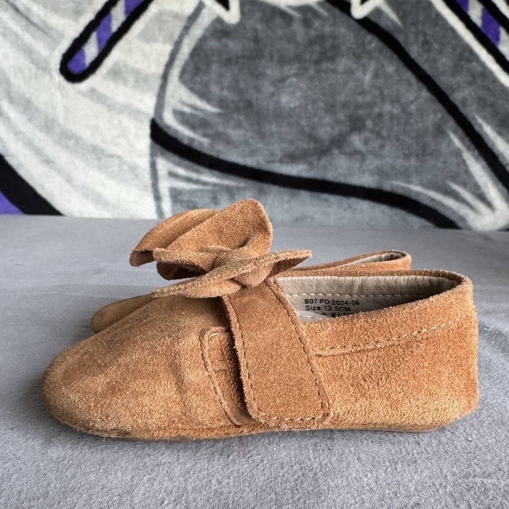 Size 7c - Felix & Flora Hand Painted Suede Shoes Mary Jane Ballet Flat Brown
